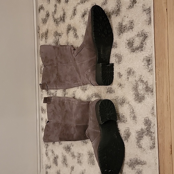 UGG suede knee high boots Size 7.5 - Picture 16 of 16